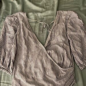 Abercrombie puff sleeve top